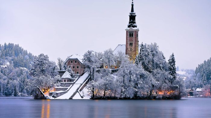 bled-island-winter-evening-lchjbc-l-sobq7m